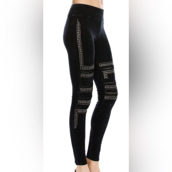 Vocal Stone and Mesh Leggings - Picture 2 of 2